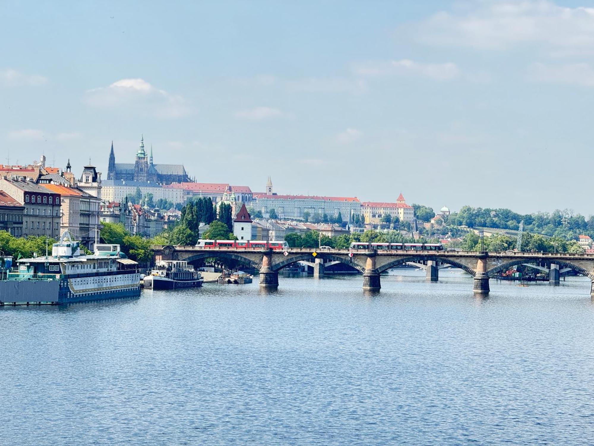 Free Parking - Cozy Apartment Near Vysehrad Railway Bridge Praha Eksteriør bilde